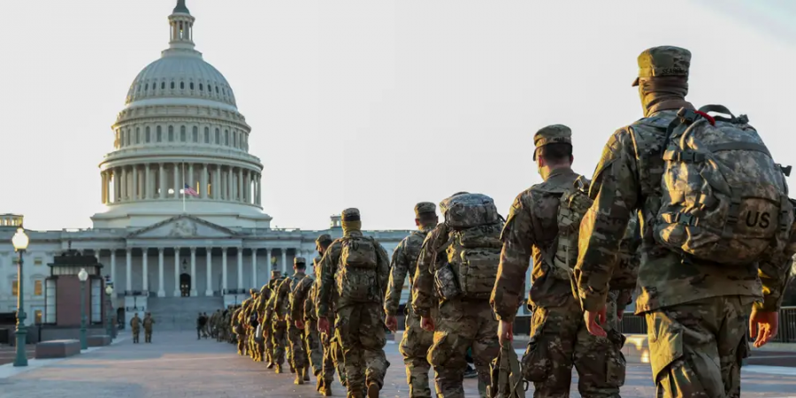 The+arrival+of+the+US+National+Guard+at+the+Capitol+building+on+January+12%2C+2021.